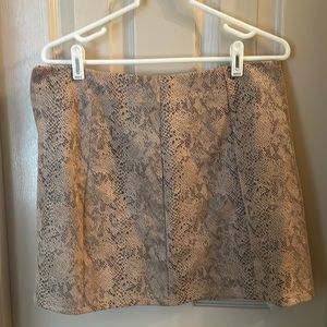 Miniskirt alligator print tan/brown